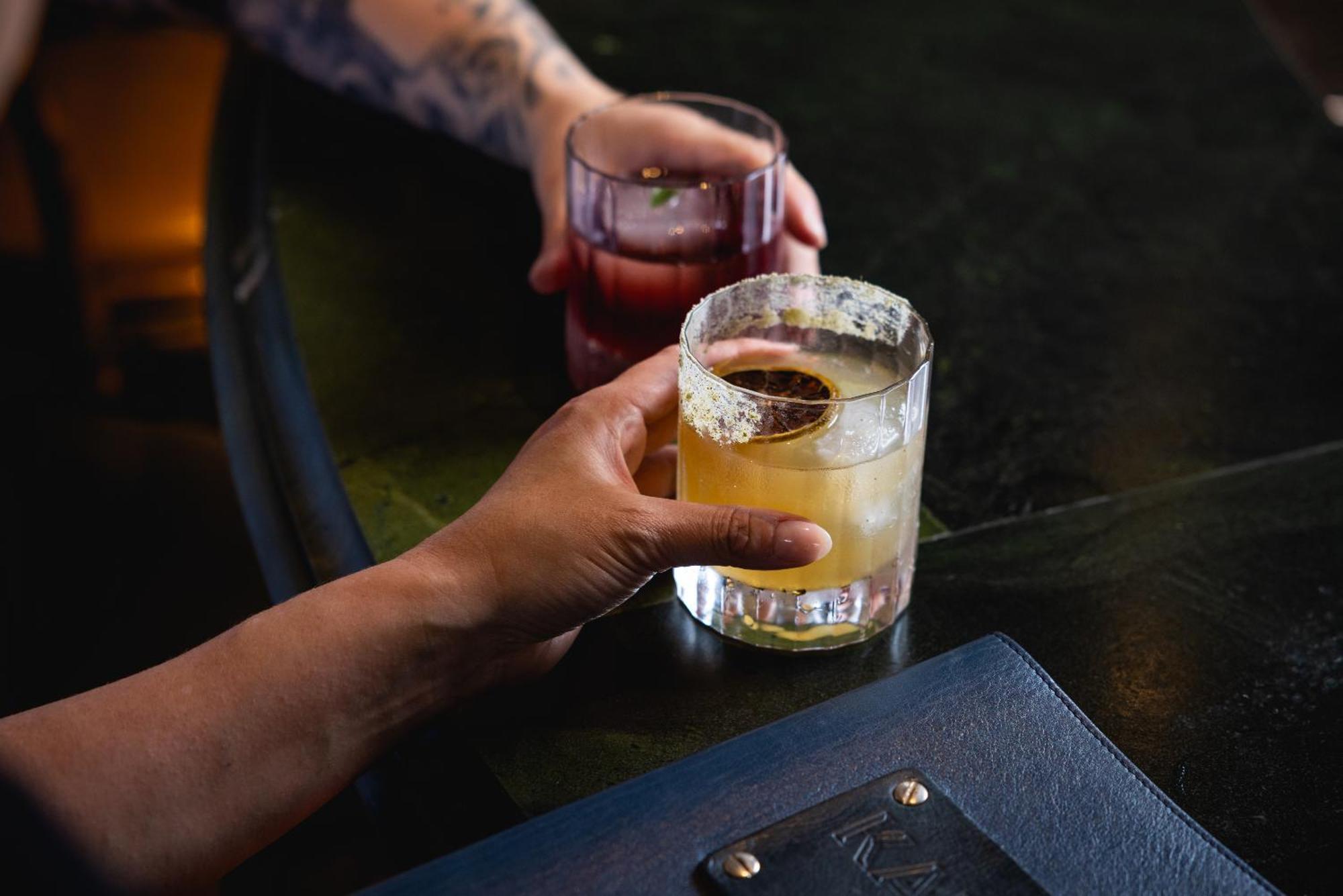 Ovolo The Valley Brisbane Zewnętrze zdjęcie A whiskey sour