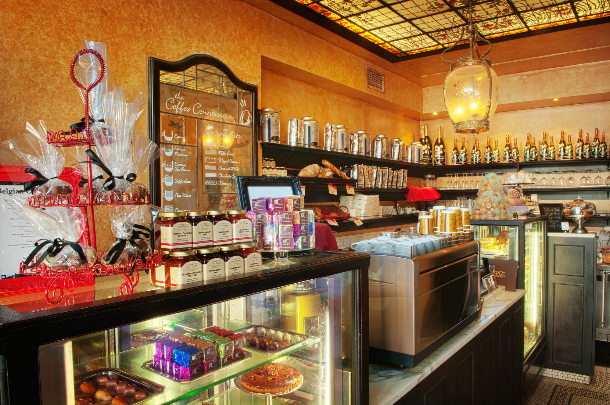 Ovolo The Valley Brisbane Zewnętrze zdjęcie A pastry shop in Paris