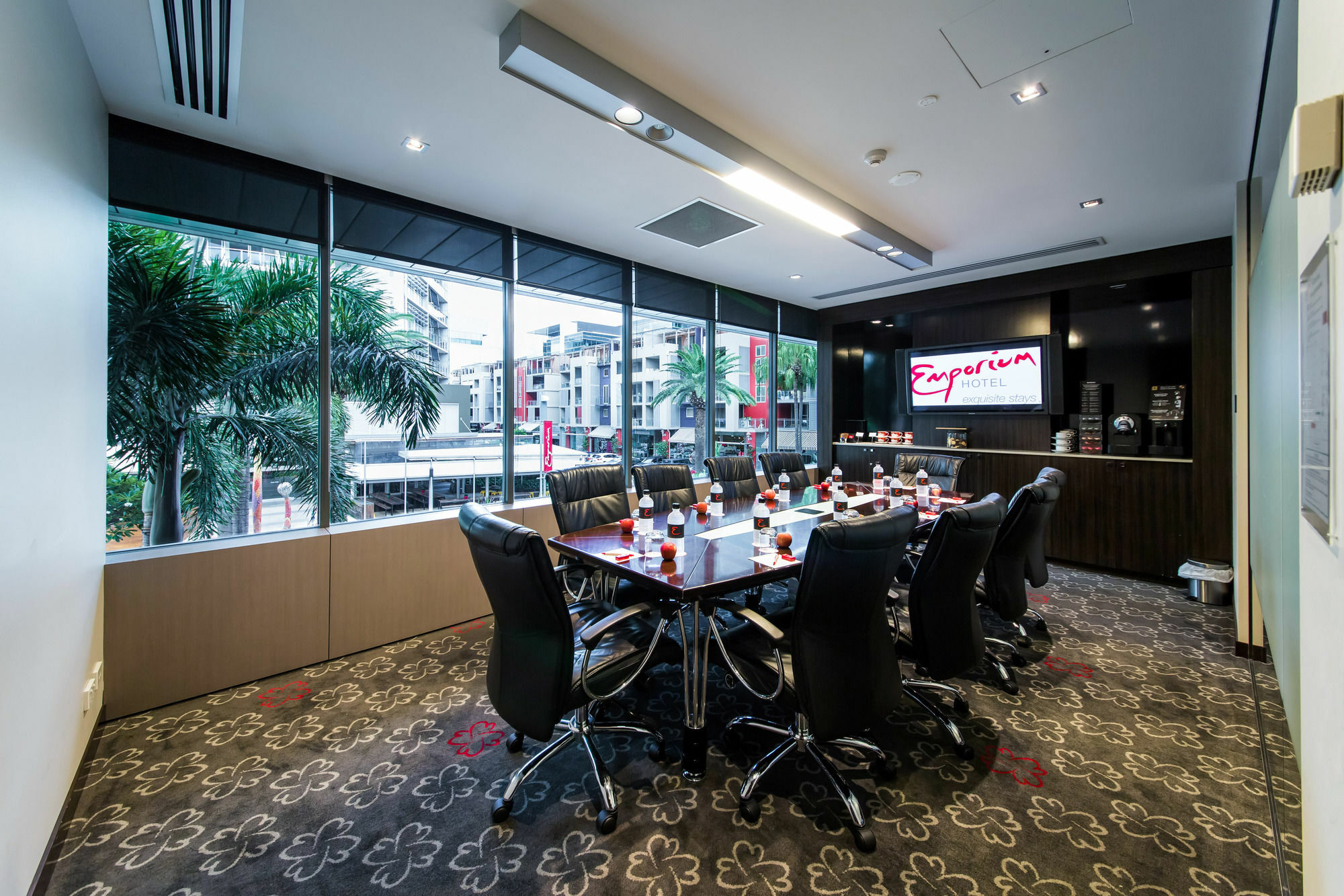 Ovolo The Valley Brisbane Zewnętrze zdjęcie Meeting room at the hotel